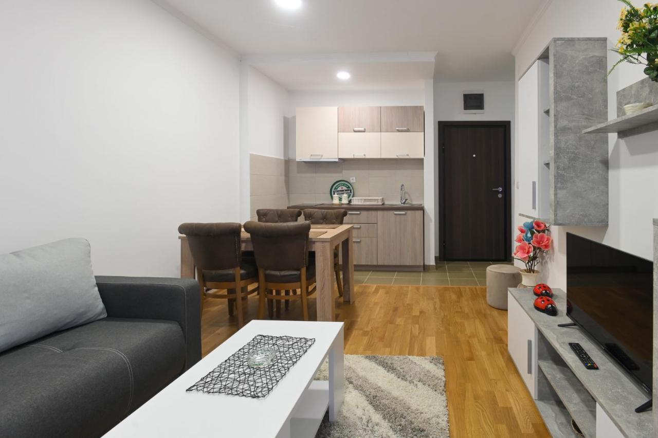 Apartment White Bear Zlatibor Buitenkant foto